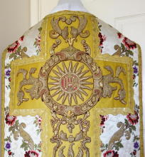 White Antique Brocade Roman Vestment